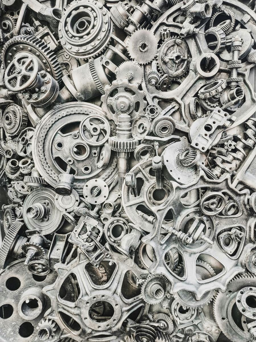 Sorted metal and mechanical scrap components